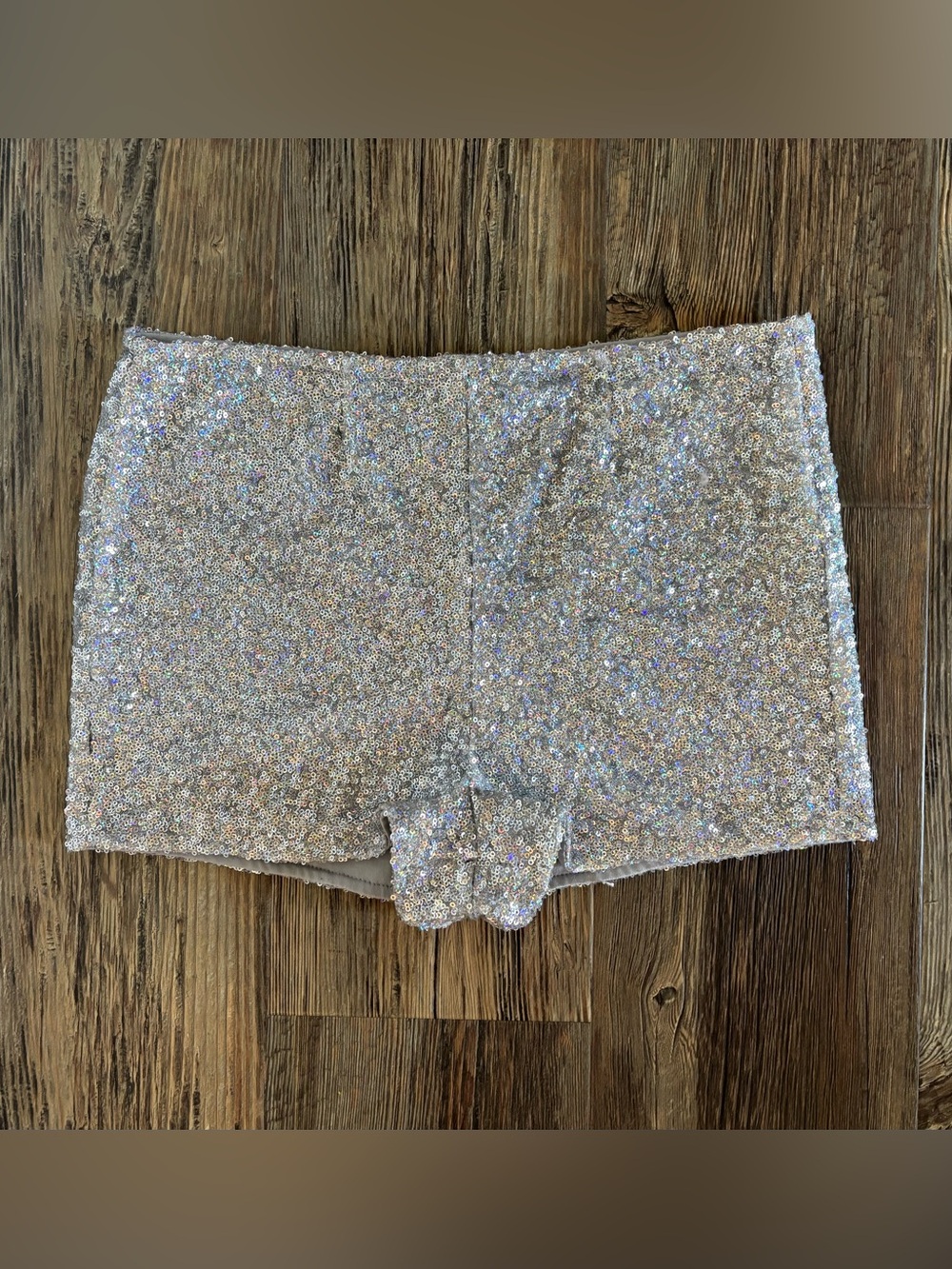 Charlotte Russe High-Rise Silver Sequin Shorts L Sparkly Party Disco 1.5” Inseam